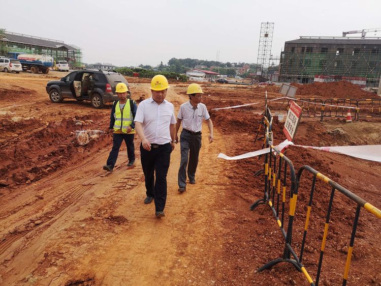 1561621542158384.jpg 2.jpg